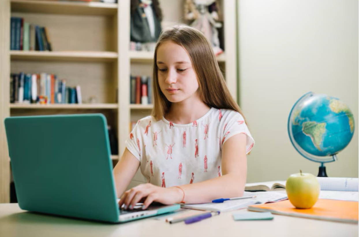 Computador para estudiante de secundaria