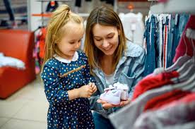 Ayuda a una familia a vestir esperanza